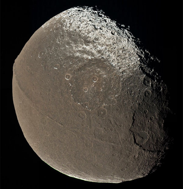 Iapetus